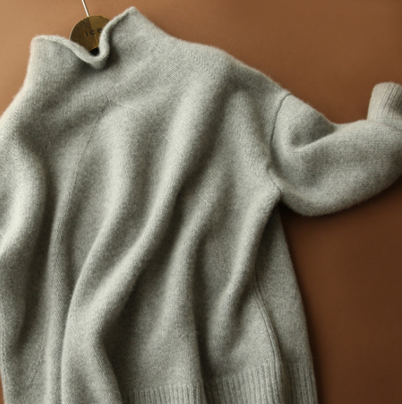 The Margaux Cashmere Turtleneck