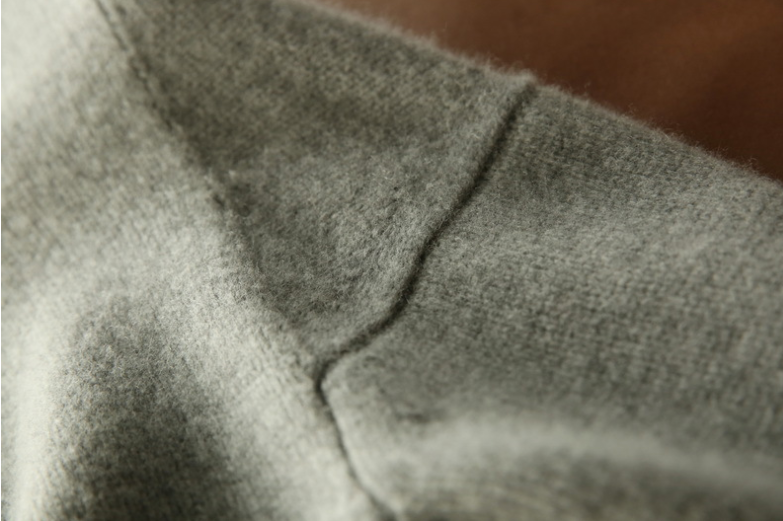 The Margaux Cashmere Turtleneck